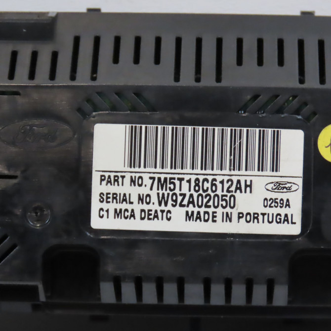 Commande de chauffage occasion FORD FOCUS II Phase 2 01-2008->12-2010 1.8 TDCI 115ch 1698893 3