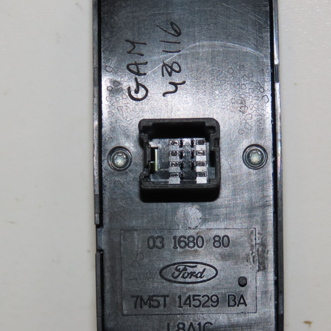 Commande lève-glace porte avant gauche occasion FORD FOCUS II Phase 2 01-2008->12-2010 1.8 TDCI 115ch 1471922 4