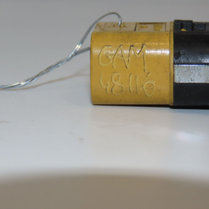 Commande lève-glace porte avant droite occasion FORD FOCUS II Phase 2 01-2008->12-2010 1.8 TDCI 115ch 1379197 3