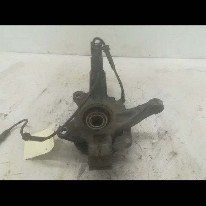 Moyeu avd occasion RENAULT CLIO IV Phase 1 07-2012->... 1.5 DCI 90ch 402104249R 2