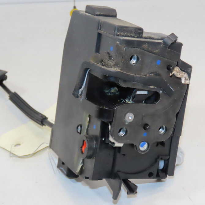 Serrure porte ard occasion PEUGEOT 308 II Phase 1 04-1995->04-1999 1.2 PureTech 110ch 9826110980 2