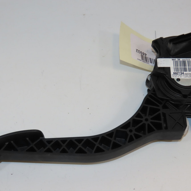 Potentiometre accelerateur occasion PEUGEOT 308 II Phase 1 04-1995->04-1999 1.5 BlueHDI 100ch 2