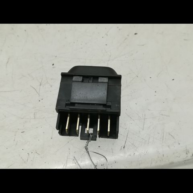 Commande lève-glace porte avant droite occasion PEUGEOT PARTNER I Phase 2 11-2002->05-2008 2