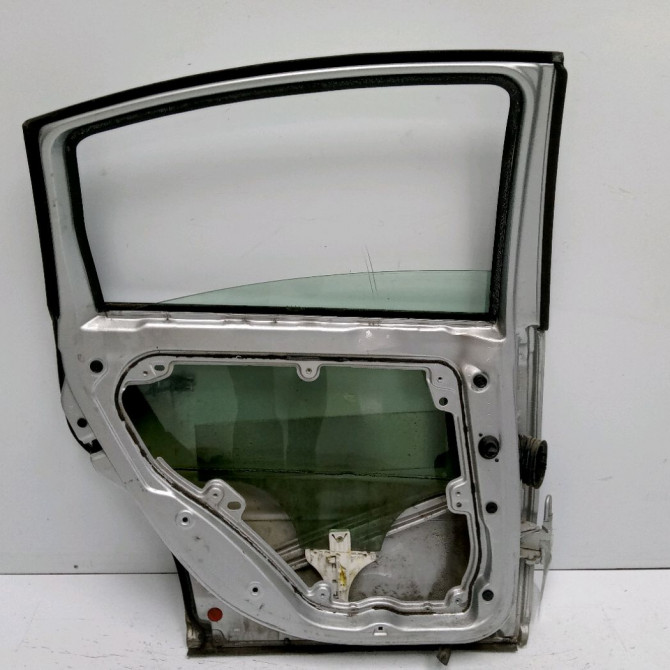 Porte arrière gauche occasion VOLKSWAGEN PASSAT IV Phase 2 10-2000->03-2005 1.9 TDI 130ch 3B5833051AB 2