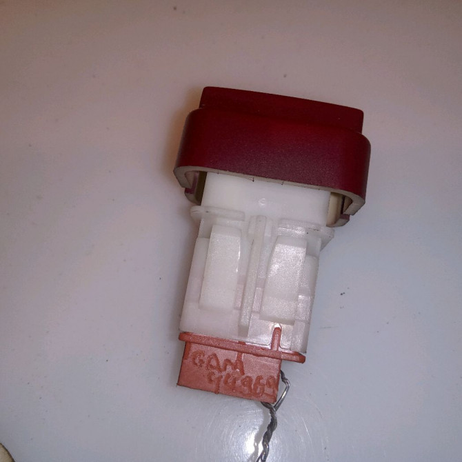 Bouton de warning occasion PEUGEOT 407 phase 1 SW 07-2004->07-2008 2.0 HDI 136ch 6554EA 2