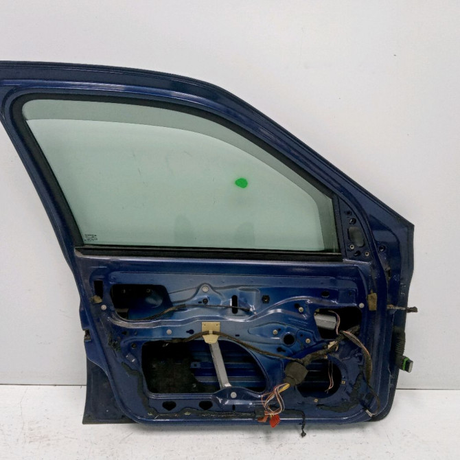 Porte avant gauche occasion RENAULT CLIO II Phase 1 03-1998->06-2001 1.9 DTI 2