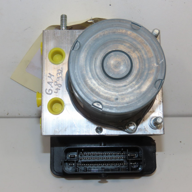 Unité hydraulique ABS occasion PEUGEOT 308 II Phase 1 04-1995->04-1999 1.5 BlueHDI 100ch 1637317880 3