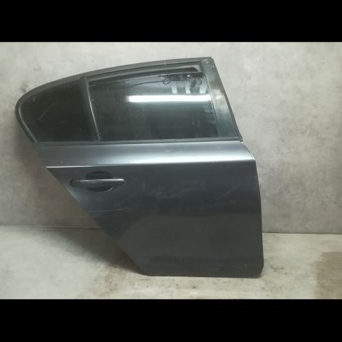 Porte arrière droite occasion B.M.W. SERIE 1 I Phase 1 05-2004->12-2006 120d 41527191018 1