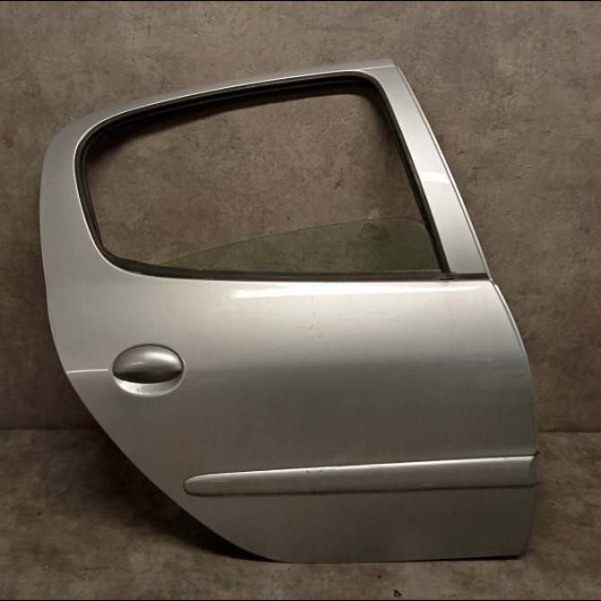 Porte arrière droite occasion PEUGEOT 206 + Phase 1 03-2009->05-2013 1.1i 60ch 9008A5 1