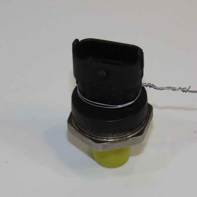 occasion RENAULT CLIO IV Phase 1 07-2012->... 1.5 DCI 75ch 1