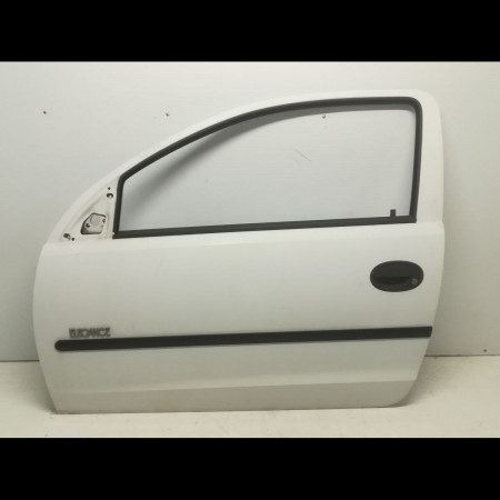 Porte avant gauche occasion OPEL CORSA III Phase 1 10-2000->08-2003 1.4i 16v 13114687