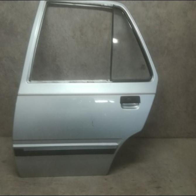 Porte arrière gauche occasion PEUGEOT 309 Phase 2 07-1989->12-1993 1.9 D 1