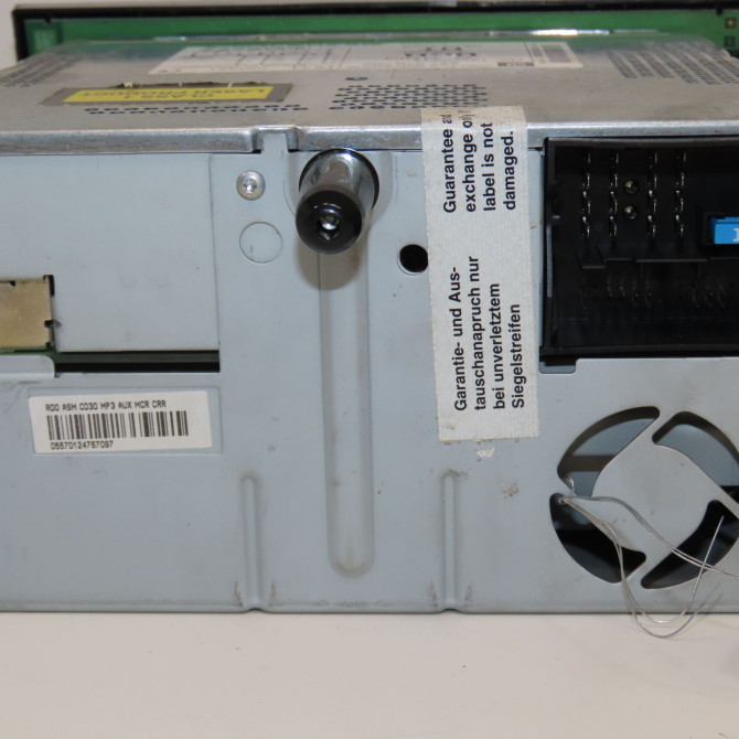 Autoradio occasion OPEL ZAFIRA II Phase 2 01-2008->12-2014 1.7 CDTI 125ch 2