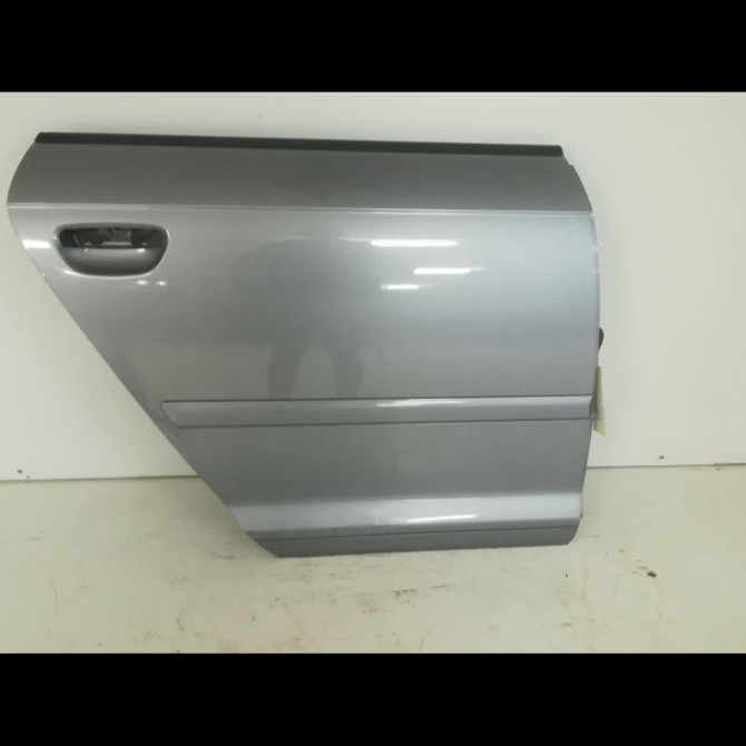 Porte arrière droite occasion AUDI A3 II Phase 1 06-2003->06-2008 1.9 TDi 8P4833052A 1