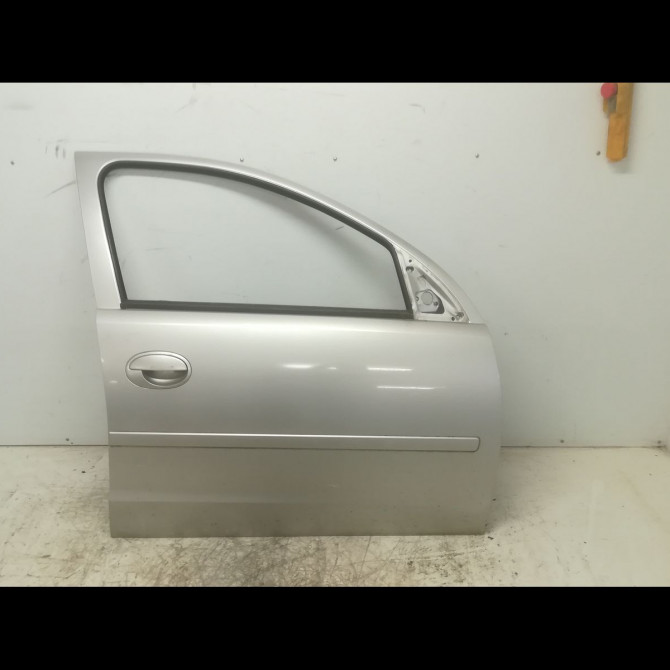 Porte avant droite occasion OPEL CORSA III Phase 2 08-2003->09-2006 1.3 CDTI 13106967 1