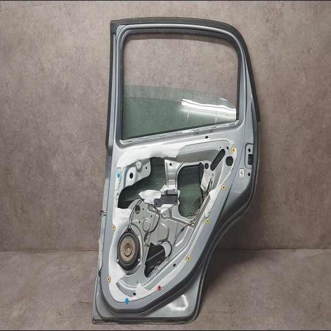 Porte arrière droite occasion FIAT PUNTO EVO III Phase 1 10-2009->12-2013 1.3 MULTIJET 75ch 51888069 2