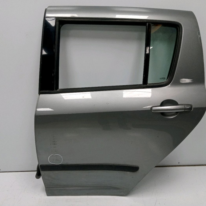 Porte arrière gauche occasion SUZUKI SWIFT III Phase 1 03-2005->09-2011 1.3i 90ch 6800462J00 1