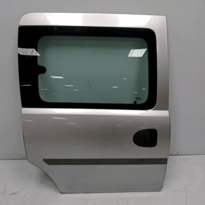 Porte coulissante d occasion OPEL COMBO -CORSA- II Phase 1 01-2002->07-2004 93174627 1