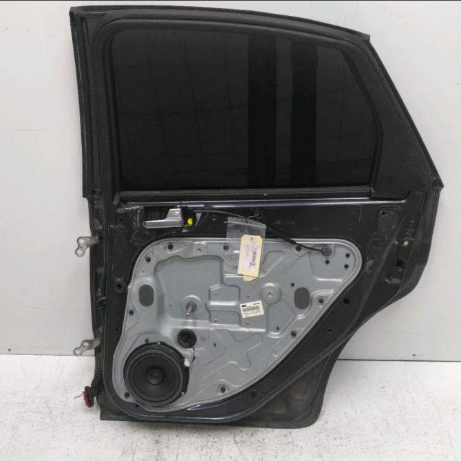 Porte arrière droite occasion FORD FOCUS II Phase 2 01-2008->12-2010 1.8 TDCI 115ch 1702402 4