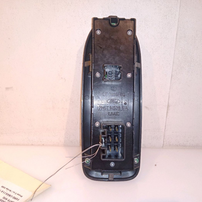 Commande lève-glace porte avant gauche occasion FORD CMAX I Phase 2 03-2007->09-2010 1.8 TDCI 8v 115ch 1471922 2