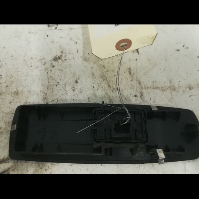 Commande lève-glace porte avant droite occasion RENAULT MEGANE III Phase 2 01-2012->06-2014 1.5 DCI 110ch 2