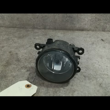 Phare antibrouillard avant droit occasion RENAULT MEGANE II Phase 1 09-2003->12-2005 1.6 16v 8200074008