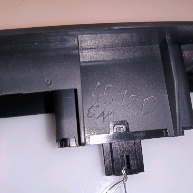 Commande lève-glace porte avant droite occasion RENAULT MEGANE III Phase 2 01-2012->06-2014 1.5 DCI 110ch 3