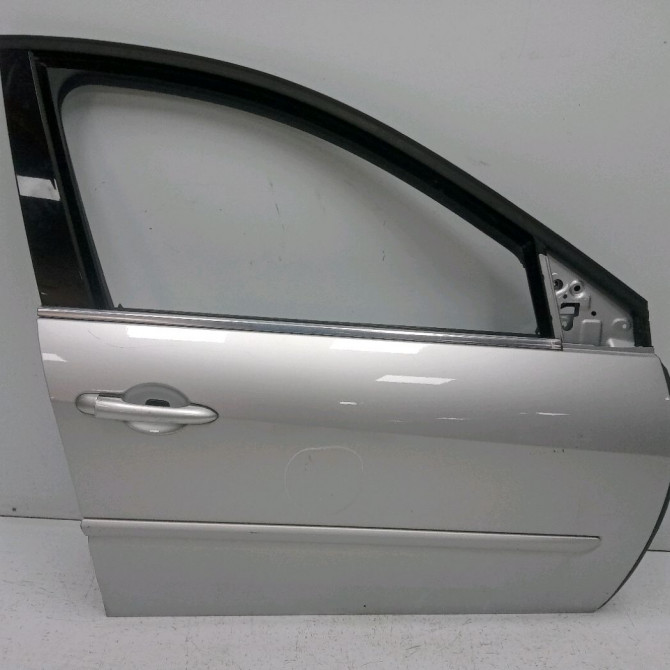 Porte avant droite occasion RENAULT LAGUNA III Phase 1 10-2007->10-2010 2.0 DCI 130ch 801000025R 1