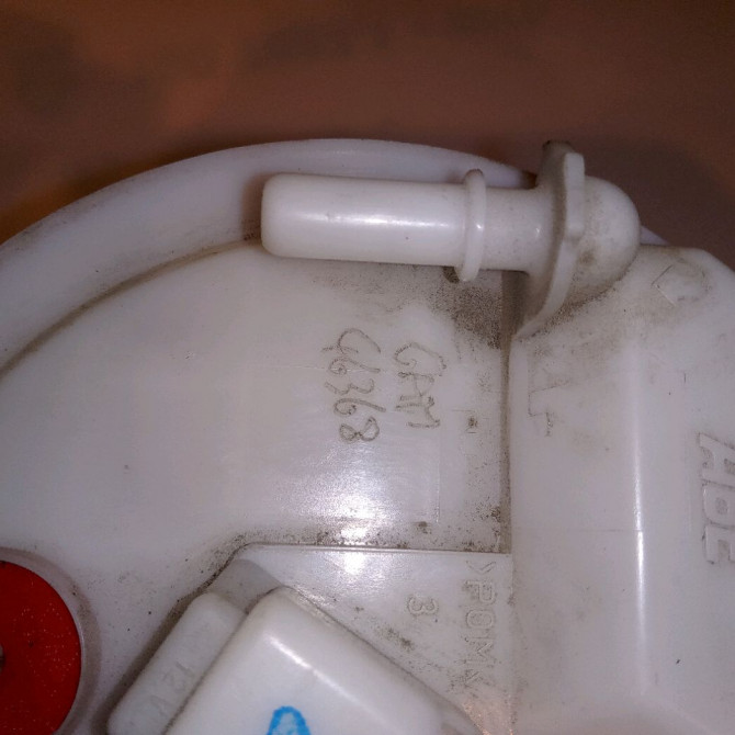 Jauge a carburant occasion RENAULT LAGUNA III Phase 1 10-2007->10-2010 2.0 DCI 130ch 170110001R 4