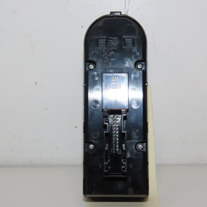 Commande lève-glace porte avant gauche occasion OPEL ZAFIRA II Phase 2 01-2008->12-2014 1.7 CDTI 125ch 2