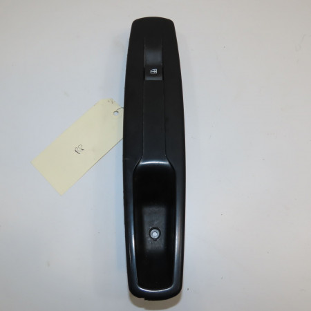 Commande lève-glace porte avant droite occasion RENAULT MEGANE III Phase 2 01-2012->06-2014 1.5 DCI 90ch