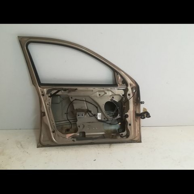 Porte avant gauche occasion FORD MONDEO II Phase 1 09-2000->06-2007 2.0 TDCI 130ch 1446438 2