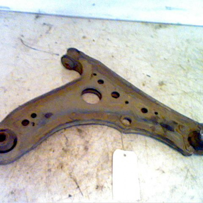 Triangle inf avd occasion VOLKSWAGEN POLO III Phase 1 10-1994->11-1999 1.4 6N0407151B 1