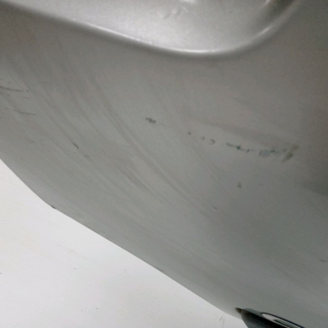 Porte arrière droite occasion RENAULT CLIO I Phase 3 03-1996->08-1998 1.9 D 65ch 7751470529 2