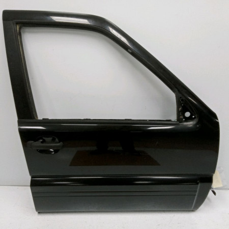 Porte avant droite occasion NISSAN TERRANO I 801007F732