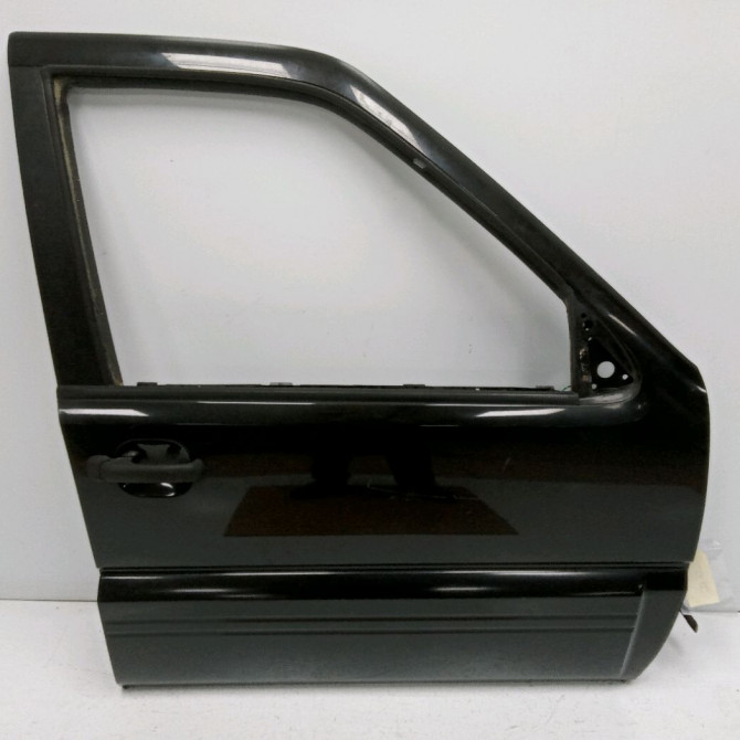 Porte avant droite occasion NISSAN TERRANO I 801007F732 1