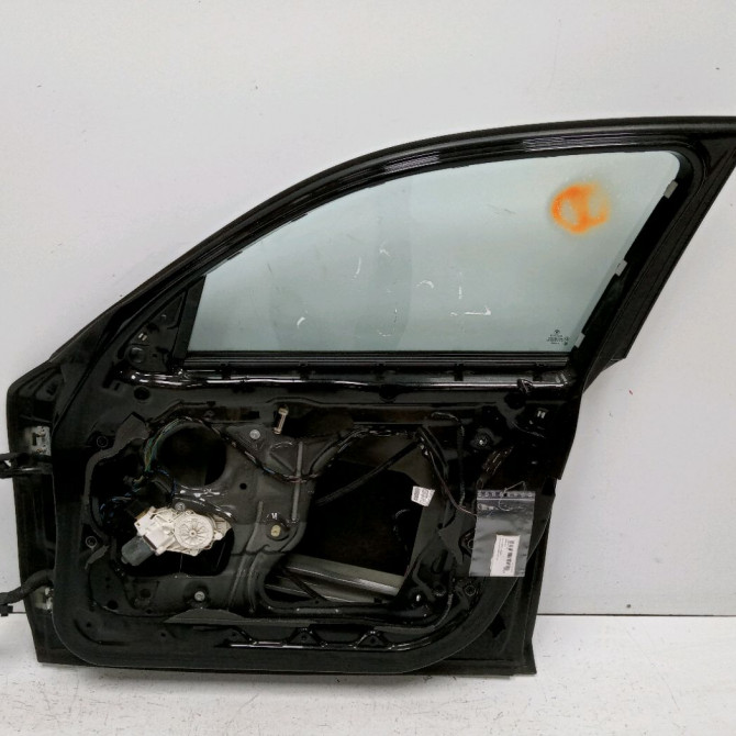 Porte avant droite occasion B.M.W. SERIE 1 I Phase 2 01-2007->07-2011 116D 115CH 41515A2A382 2