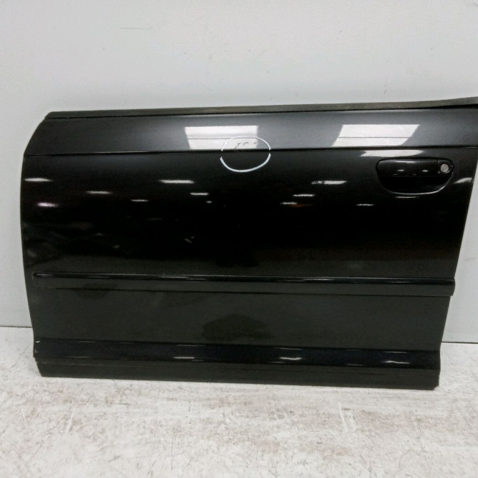 Porte avant gauche occasion AUDI A3 II Phase 1 06-2003->06-2008 2.0 TDi 140ch 8P4831051A 1