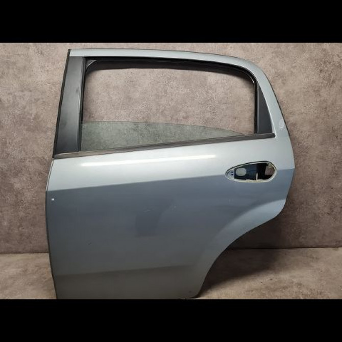 Porte arrière gauche occasion FIAT PUNTO EVO III Phase 1 10-2009->12-2013 1.3 MULTIJET 75ch 51888070 1