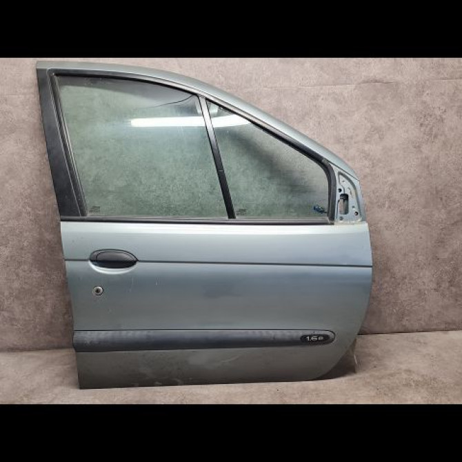 Porte avant droite occasion RENAULT SCENIC I Phase 1 09-1996->08-1999 1.6i 90ch 7751474577 1