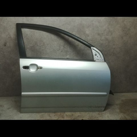 Porte avant droite occasion TOYOTA COROLLA IX phase 2 07-2004->08-2007 1.4 D 90ch 6700102171