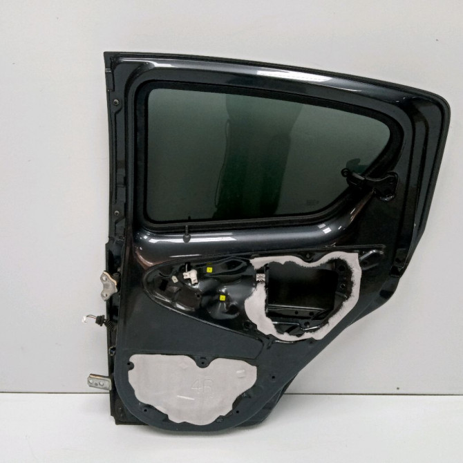 Porte arrière droite occasion TOYOTA AYGO I Phase 2 01-2009->06-2012 1.0 VVTI 670030H010 2