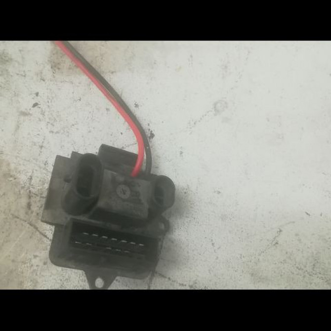 Resistance de chauffage occasion RENAULT MEGANE I Phase 2 03-1999->06-2003 1.6 16v 7701046061 2