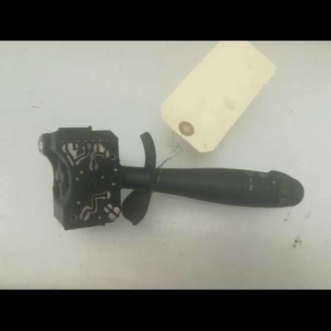 Commande essuie glace occasion RENAULT CLIO II Phase 1 03-1998->06-2001 1.5 DCI 8v 65ch 1