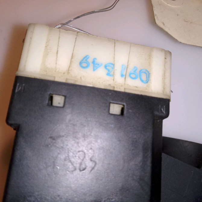 Commande essuie glace occasion RENAULT CLIO II Phase 1 03-1998->06-2001 1.9 D 65ch 3