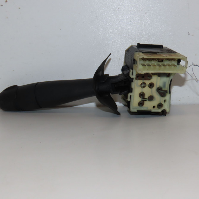 Commande essuie glace occasion RENAULT CLIO II Phase 1 03-1998->06-2001 1.2 2