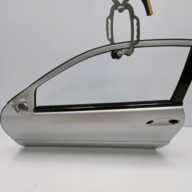 Porte avant gauche occasion MERCEDES CLASSE C COUPE SPORT II Phase 1 03-2001->03-2004 C 220 CDI 203720050528 1