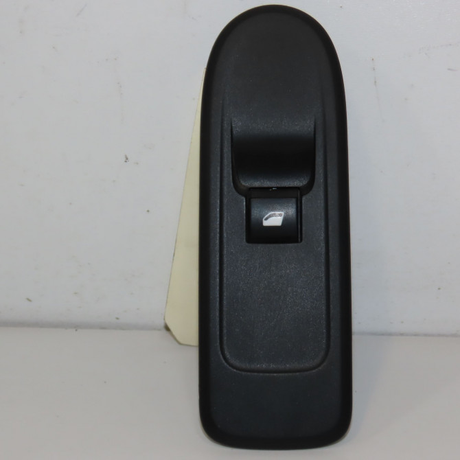 Commande lève-glace porte avant droite occasion CITROEN C3 II Phase 2 03-2013->12-2016 1.0 68ch 6490CH 1