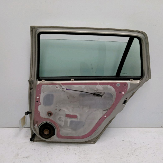 Porte arrière droite occasion OPEL ASTRA III ASTRA III Phase 1 2004-04-01->2006-12-31 1.7 CDTI 100ch 13168046 2