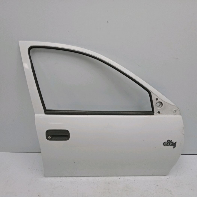 Porte avant droite occasion OPEL CORSA I 1
